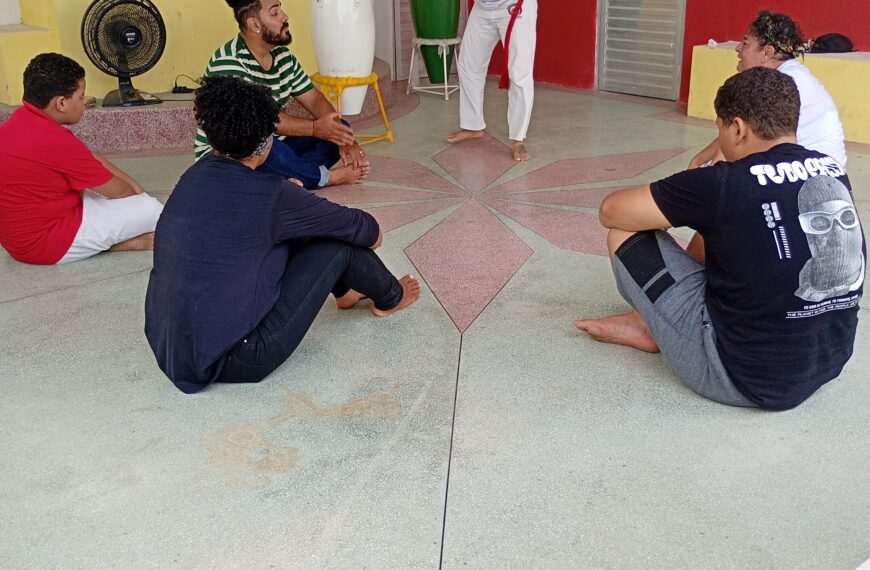 Oficina identidade visual e redes sociais caminho das folhas